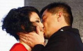 王菲回應與李亞鵬離婚傳聞：跟你有什么關(guān)系