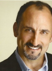 迈克尔·帕帕约翰