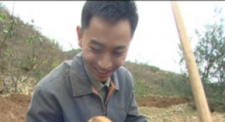 313期：“送·學”走進狼牙山 楊瀟當村官備受考驗