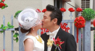 杜德偉五十大婚急吻新娘 梁朝偉、舊愛吳君如到賀