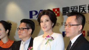 刘晓庆“逆生长”称没保养 欲申请吉尼斯世界纪录