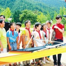 大山上的賽艇隊