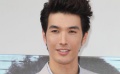 锦荣不当玩咖恋爱深情 型男变装捞金避谈Jolin