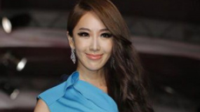 隋棠優(yōu)雅踏上紅毯 無奈透露心中“最中意”的男人