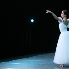 草刈民代 最后的《吉賽爾》