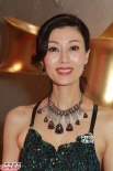 李嘉欣短裙黑丝性感 否认怀孕称生孩子看天意