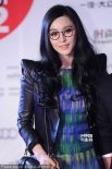 范爷获评年度最美女人 景甜露排骨胸刘晓庆爆乳