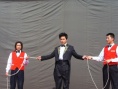 小魔頭千里送鼓