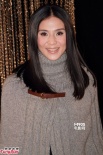 杨采妮卖力执导处女作 因忙于工作暴瘦避谈感情