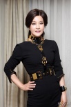 刘晓庆霸气打造冷艳女王style 紧身束腰显贵气