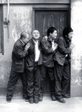 后房，嘿！天亮了