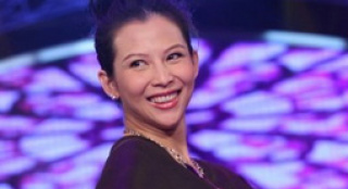 蔡少芬怀二胎暂不拍新戏 挺大肚捞金自称闲不住