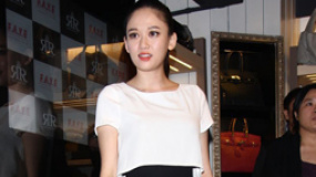 陳喬恩出席活動(dòng)心情好 被好友冷落未提前告知婚訊