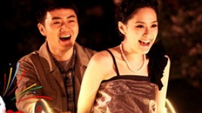 《愛情不NG》再曝預(yù)告 鐘欣桐當眾被求婚感動落淚
