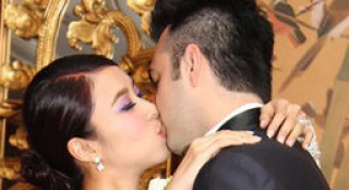 陳逸璇二次婚禮谷胸出席 佩戴精美鉆戒親吻老公