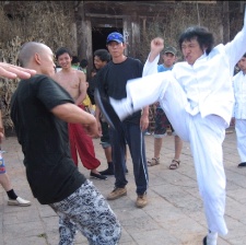 李小龍外傳