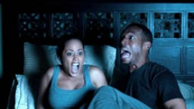 《鬼屋大电影》中文片段 夫妻被鬼捉弄惊声尖叫