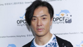 郑伊健欲再度推迟婚期 心疼蒙嘉慧拒绝水下婚礼