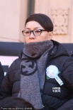 于是之告別會舉行宋丹丹現(xiàn)身 遺孀獲濮存昕攙扶