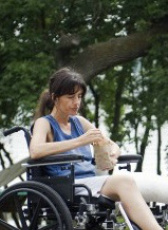 小薇小芙看見一頭熊