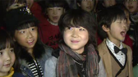王一鳴邀好友看電影 “憤怒的小孩”現(xiàn)場暴力拉票