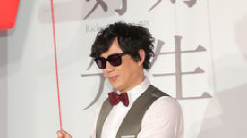 金曲歌王萧煌奇发新片 年底吸金或将唱到嗓子哑