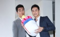 杨一展、林佑威当帅气奶爸 两男人擦出暧昧火花