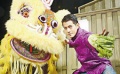 郭富城新年下厨送祝福 童心大发蛋清敷脸玩转厨房