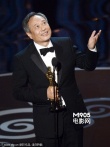 李安不為人知的表情大搜羅 路邊啃漢堡萌態(tài)十足
