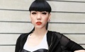 “妖女”吳莫愁50套衣服戰(zhàn)巴黎 被外媒贊“美翻”