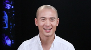 高云翔接受快問快答 對眼睛自信稱孫儷很“哥們”