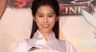 Selina妹妹任容萱反串花無缺 扮相清秀成宅男女神