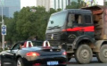 獨家揭秘車禍場面拍攝方法 危險系數(shù)精彩升級
