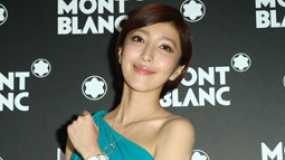 楊謹(jǐn)華自曝空窗期不孤單 情人節(jié)犒勞自己購(gòu)置禮物