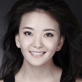 26 出生于中国何苗,毕业于北京师范大学艺术系,著名演员,一部《快乐