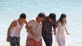 《梦幻岛》拍摄花絮 张殿菲海边救人收获完美爱情