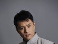 万弘杰