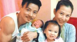 蔡少芬再添一女幸福满溢 老公张晋微博首秀全家福