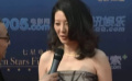 徐帆亮相導演協會表彰大會紅毯 抹胸紗裙驚艷四座