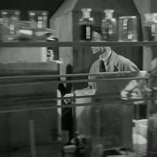 白衣男子