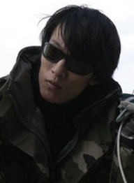 何鈞
