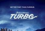 菜園蝸牛Turbo和他的賽車戰(zhàn)團(tuán)齊亮相，身后霓虹般的車河炫亮無(wú)比，映照著每只蝸牛的極速夢(mèng)想