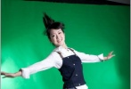 參演康洪雷導(dǎo)演電視劇《推拿》； 擔(dān)任第26屆世界大學(xué)生運動會志愿者形象大使； 2009年擔(dān)任南京電視臺“家有寶貝”欄目外景主持； 2012年擔(dān)任江蘇教育臺“愛旅游”欄目主持人。