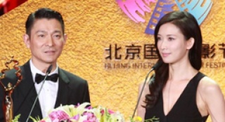 林志玲嗲聲頒發(fā)最佳男主角獎 吐槽劉德華沒入圍