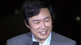 费玉清台湾巡演经典重现 歌迷热情捧场如痴如醉