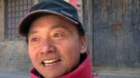 “五一勞?！北碚脮?片場“大牌場工”安瀾駕到