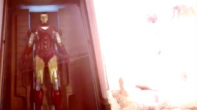 《钢铁侠3》宣传片 旧战衣被毁全新铠甲严阵以待