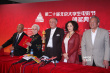 《飛越老人院》劇組后臺亮相 老藝術家慷慨激昂