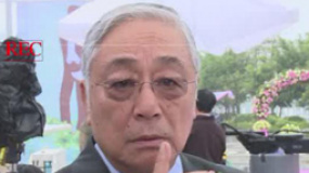 《愛(ài)情圈圈轉(zhuǎn)》曾江顛覆形象 受采訪(fǎng)裝無(wú)辜亂賣(mài)萌