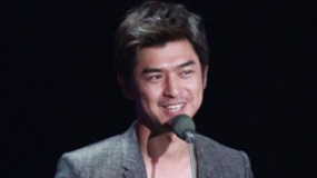 帅气陈柏霖开最佳编剧奖 《边境风云》程耳斩获